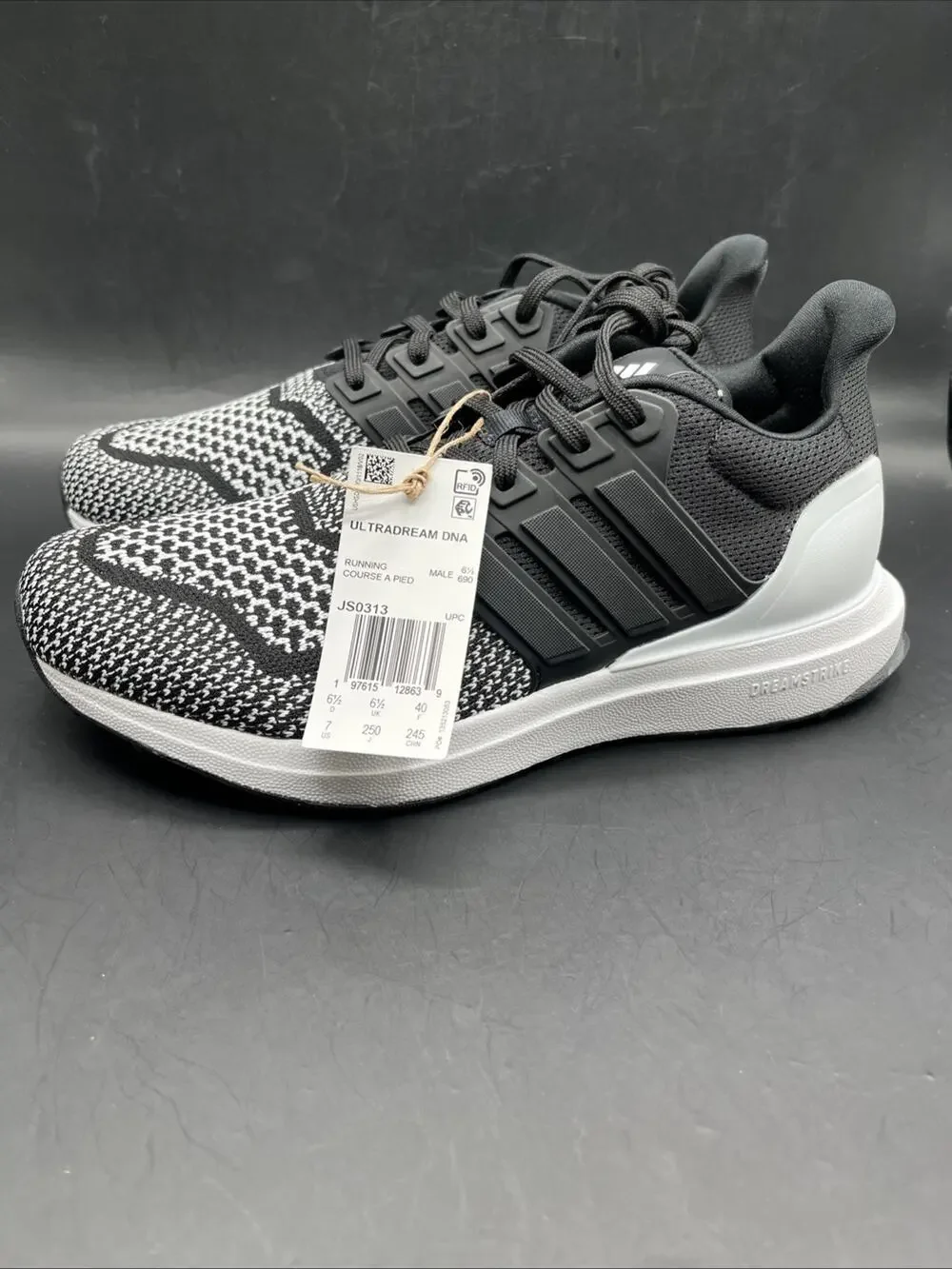 adidas Men's Ultra Dream DNA Boost Running Shoes JS0313 White/Black Size 7 NWOB